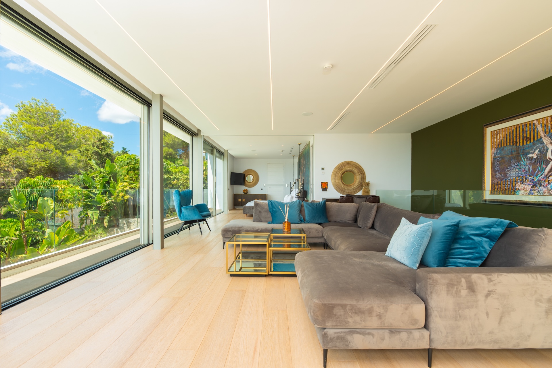 Resa Estates Ibiza sale villa Marlin vieuws iving .jpg